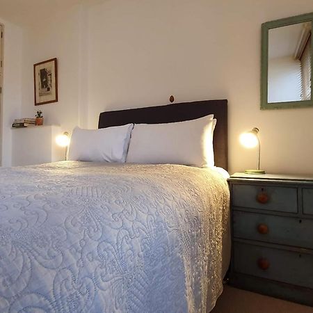Stylish Town Centre Apartments Nailsworth Exteriör bild