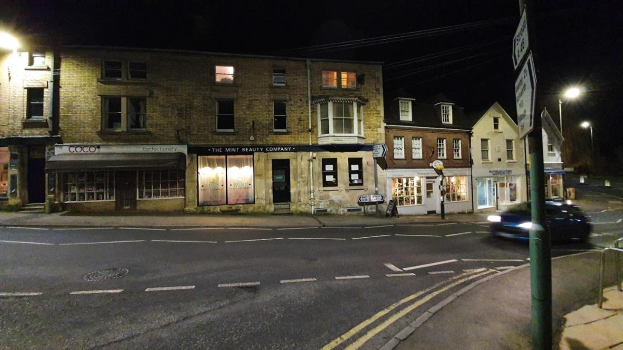 Stylish Town Centre Apartments Nailsworth Exteriör bild