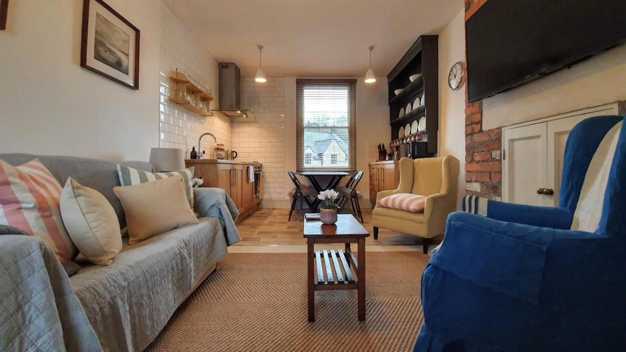 Stylish Town Centre Apartments Nailsworth Exteriör bild
