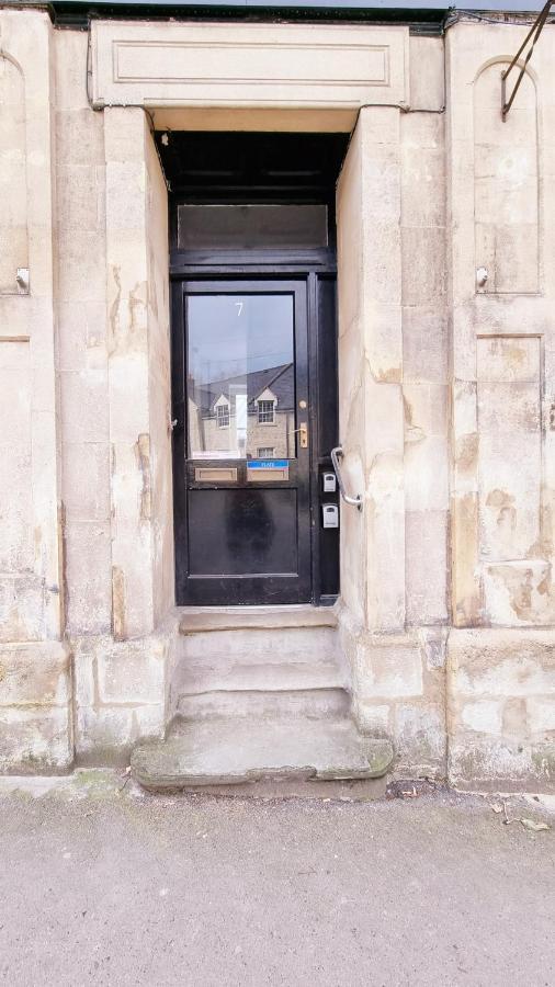 Stylish Town Centre Apartments Nailsworth Exteriör bild