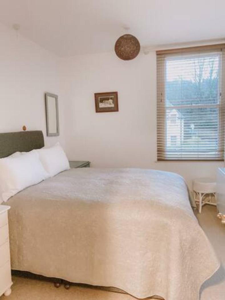 Stylish Town Centre Apartments Nailsworth Rum bild